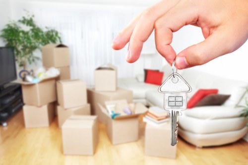Moving truck service for South Norwood home and business moves